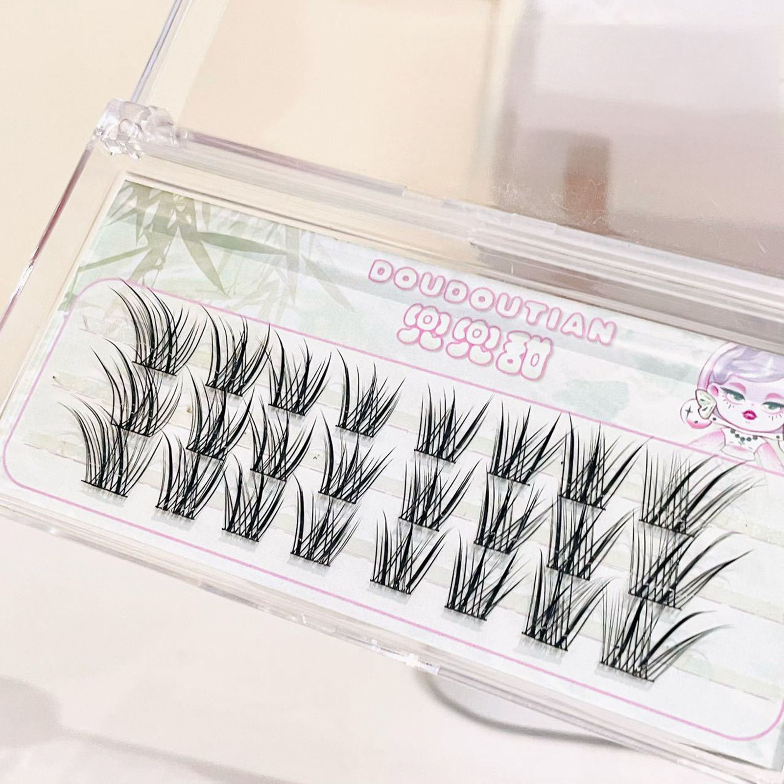 新しい中国風フォックスふわふわまつげ上まつげナチュラル拡大目 - Eyelash Extension Korean Style のレビューと価格