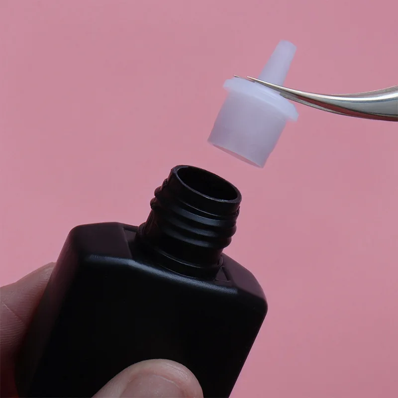 vvocci 20個入り まつげエクステ用接着剤ボトルプラグ - Eyelash Extension Jakarta のレビューと価格